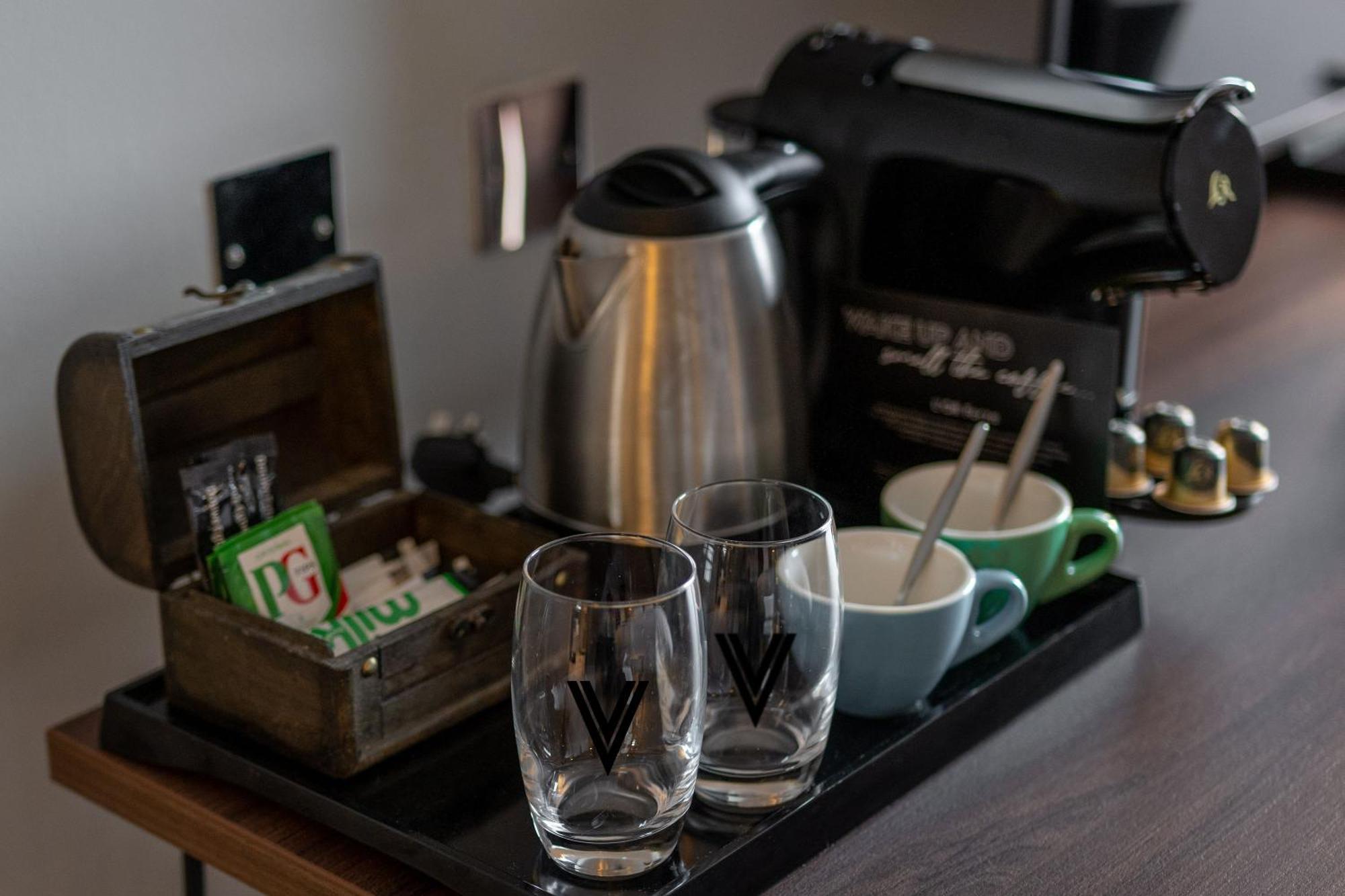 Village Hotel Newcastle Holystone  Экстерьер фото
